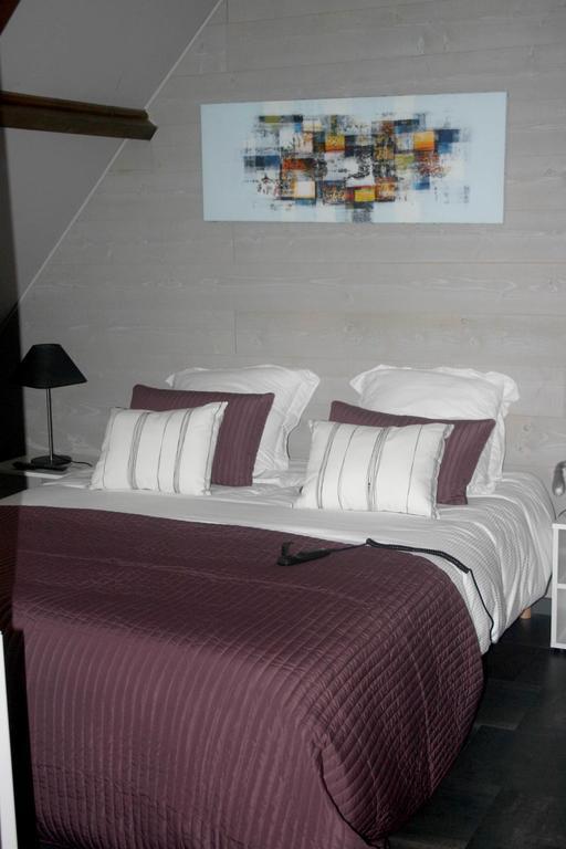 Bed and Breakfast L'Anctovilliere Anctoville Zimmer foto